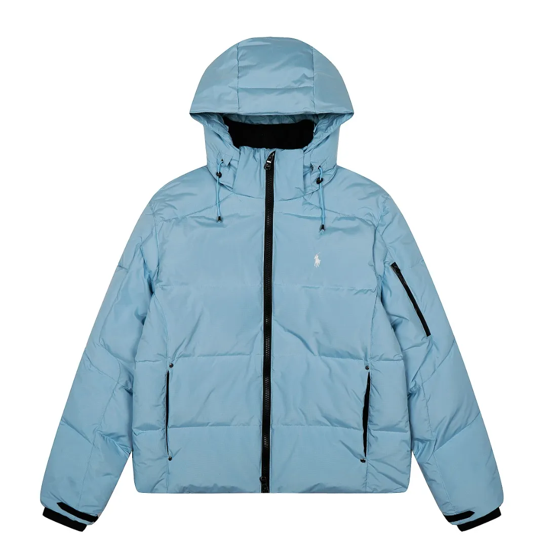 P720 Top quality" Style number: 9004# [Ralph Lauren winter basic classic embroidered men's and women's couple's same style hooded down jacket] ✅Ralph Lauren American retro arm zipper high version top-level down filling winter down jacket ✅100% high-quality white duck down, high version top-level down filling ✅Double-layer inner velvet to strictly prevent velvet running ✅Built-in adjustable drawstring, windproof and cold-proof, considerate and in place ✅Original version The maximum size can be worn up to 200 pounds. Loose and comfortable, no pressure. ✅Same style for male and female couples. Recommended OOTD outfits in winter~ Size: S-XL Color: Black White Khaki Navy Blue Light Blue